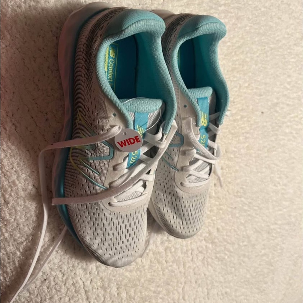 New Balance Gray and Blue Athletic Shoes Breathable Mesh Design